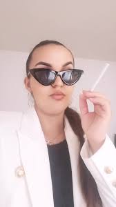 Debora Mihailova Story Piana