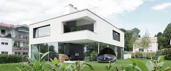 Erst vor einigen monaten hatte gabriella meros dafür gesorgt, dass die villa und das zugehörige bootshaus unter denkmalschutz gestellt. Architekt Starnberger See Einfamilienhaus Starnberg Haus A Gallist Architekten