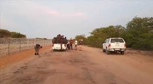 It is no longer possible to get a visa from the zimbabwean embassy in london. S Africa May Tighten Security On Border With Zimbabwe