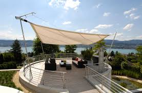 Wasserfest sonnenschutz segel garten terrasse markise baldachin block dreieck. Sonnensegel Nach Mass In Edlem Design Automatisch Aufrollbar