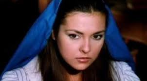 She completed her secondary and high school. Aydan Sener Yillara Meydan Okuyor Magazin Haberleri