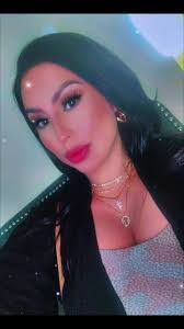 Crystal Suarez's Instagram, Twitter & Facebook