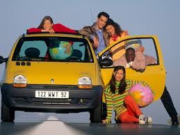 Lilian knipt voor goed doel in Putte