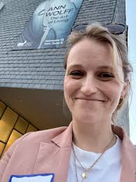 It's officially official! Meet one of the American Swedish Institute's  newest Members of the Board of Trustees for 2025-2026 👋🥳🇸🇪 I have  already met some of the kindest, most innovative…