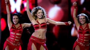 The beats going düm tek tek tempo düm tek tek diye gidiyor. Hadise Dum Tek Tek Eurovision 2009 Turkey Smotret Onlajn
