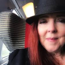 Joni Noble (@joni_noble) • Instagram photos and videos