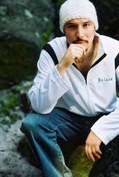 1973) se objevuje v muzikálech. Bohus Matus Mam Strach Ze Me Uslapou Musicserver Cz