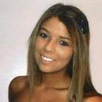 Amanda Bach's Instagram, Twitter & Facebook