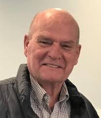 Daryl Kinder's Instagram, Twitter & Facebook