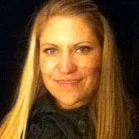 Michelle Leonhardt's Instagram, Twitter & Facebook