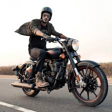 Royal enfield has already rolled out its bs6 classic 350 in 1st week of jan 2020, and for bs6 bullet 350 it has started new price. Bullet 350 Price Black Off 64 Www Transanatolie Com