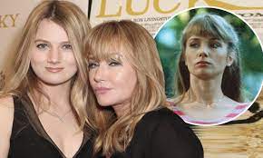 Risky Business S Rebecca De Mornay With Lookalike Daughter Daily Mail Online