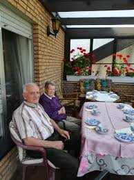 Ein blick in die tasche der trauzeugin. Eiserne Hochzeit Thema