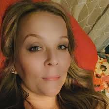 Danielle Bronaugh Callow (@nellycallow) • Instagram photos and videos