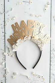 Diy Happy New Year Headband Made With A Cricut In 2020 New Year Headband Happy New Year Happy New