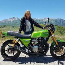 kz1000 mkii in huntsville utah near the beautiful mountains near snowbasin ski r バイクガール 旧車バイク 川崎バイク