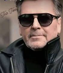 🌿🌿🌿 “ I try to go through life normally , respectfully and  straightforwardly . More people should do this We had fewer problems in the  world back then !!! " ------------ ( Thomas Anders ) . 🌿🌿🌿