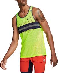 Tank top có nguồn gốc từ mỹ, trải qua thời gian mà đến nay nó đã rất phổ biến trong cuộc sống. Ghim Tren Hang Thang 10