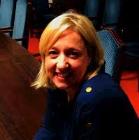 Lizzie Stuart-Bennett Email & Phone Number