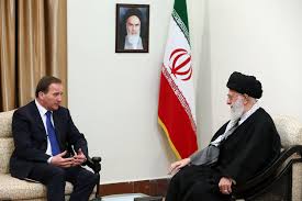 Lesen sie die aktuellsten nachrichten zum thema stefan löfven: File Swedish Pm Stefan Lofven Meeting Iranian Supreme Leader Ali Khamenei 01 Jpg Wikipedia
