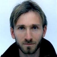 600+ "Uhrin" profiles