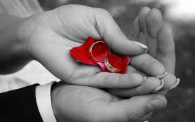 Vous ne savez pas comment demander l'homme ou la femme de votre vie en mariage? Demande En Mariage En Quelques Idees Exceptionnelles