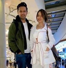 Pin By Haneen Haneen On Actors India Fashion Favorite Celebrities Coat