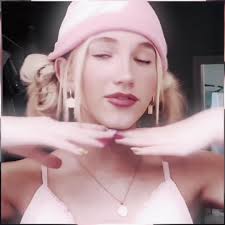 Kelsi Neelson High School Musical Outfit