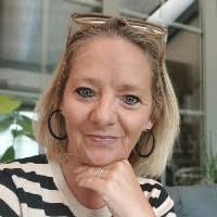 10+ "Nancy De Wit" profiles