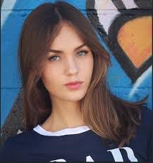 Vanessa Johnston's Instagram, Twitter & Facebook