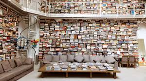 Maximalism lets color, shapes, tone and texture do the talking. Is Minimalist Interior Design Right For You Gq Gq