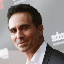 Suddenly Susan cast: Then and now