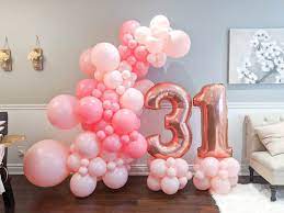 31 Birthday Balloon Arch Credit Make It Pop Decor Gold Glitter Party Decorations Birthday Decorations Birthday Ideas For Her