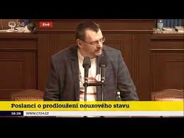 Lubomír volný spd napadá prezidenta václava havla ruka ruku myje. Video Rvacka Ve Snemovne Ceske Republiky Poslanec Bez Rousky Se Popral S Predsedajicim Slovanske Noviny