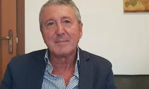 Sindaco Franco Miccichè, acquista 40 abbonamenti in Curva Sud