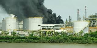Ini Tanggapan Pertamina Soal Kilang Cilacap Terbakar Merdeka Com