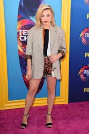 And her legs.(all music courtesy of bluberri t.a.) Celebrity Legs Chloe Grace Moretz