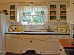 Vintage Kitchens Portland Pdx Kitchen Revival Tour April 16 Kitchens Forum Gardenweb Trendy Kitchen Tile Vintage Kitchen Tile Countertops Kitchen