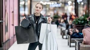 Heute abend geht promi shopping queen in eine neue runde: Senna Gammour Stellt Bei Promi Shopping Queen Neuen Rekord Auf Stern De