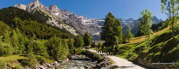 Pyrenees Gave Et Cirque De Gavarnie Img 8237 Natural Landmarks Landmarks Travel