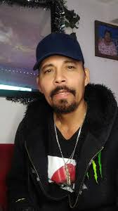 sí ya no sientes amor pues ni modo no voy a estar de rodillas rogando ...