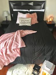 Black And Pink Roses Bedding Black And White Bedroom With Blush Pink Accents Love It Bedroom Blackwhiteandpink Blackbedroom Black Gold Bedroom Rose Gold Bedroom Gold Bedroom