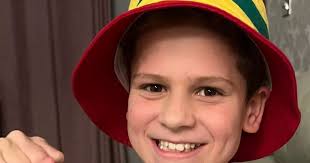 Parents sue Welsh health board for £10m after son, 11, loses both legs