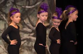 Kinder Klassisch und Kindertanz