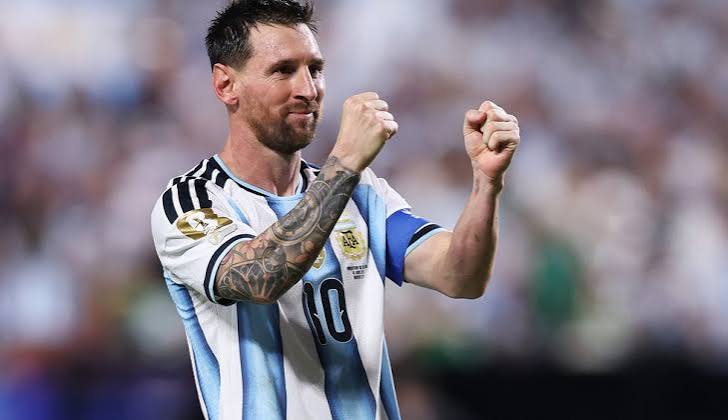 Lionel Messi: Biography, Soccer Player, Inter Miami, Argentina, World Cup