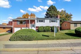 6074 S Steele St, Centennial, CO 80121