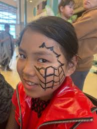 KGK (white) vs TOG( blue)