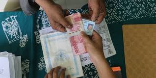 Siapkan uang rp2 juta untuk menukarkan pecahan rp20.000; Pemotongan Bst Di Depok Pihak Rw Sebut Untuk Bantu Warga Lain Dan Tak Dipaksakan Merdeka Com