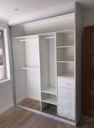 39 Ideas For Sliding Door Closet Organization House In 2020 Closet Layout Build A Closet Cupboard Design