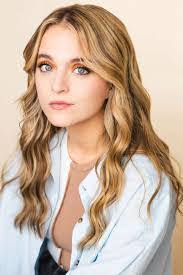 Tricia Ryder's Instagram, Twitter & Facebook